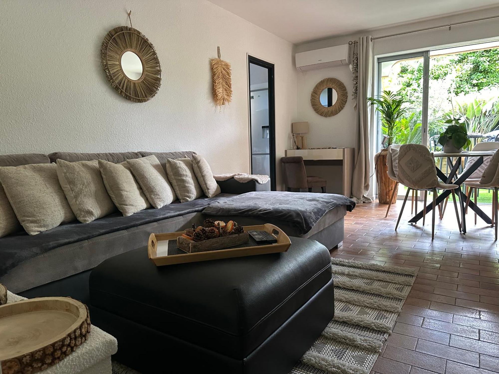 Апартаменты Le Bailli Saint Tropez Экстерьер фото